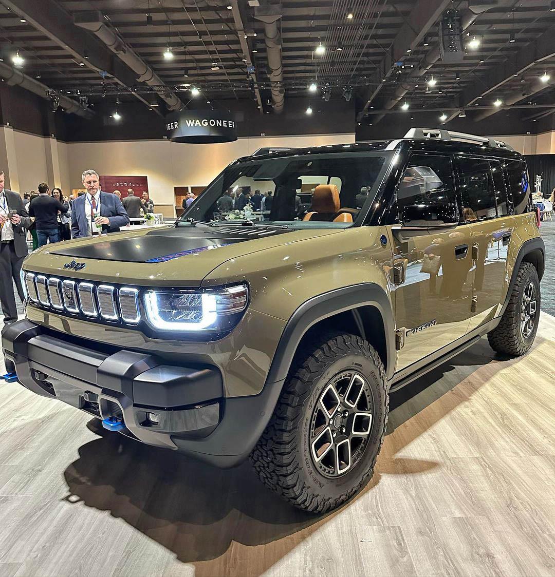 Toyota Compact Cruiser First Real Life Look! 2025 Jeep Recon Moab 4xe Concept Shown to Dealers at Stellantis Event Jeep Recon EV dealer even first real life look 3
